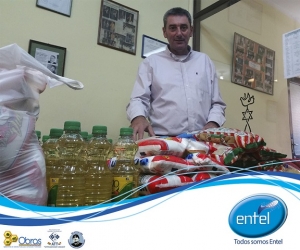 Entel S.A. ayuda con víveres a campaña navideña de REMAR